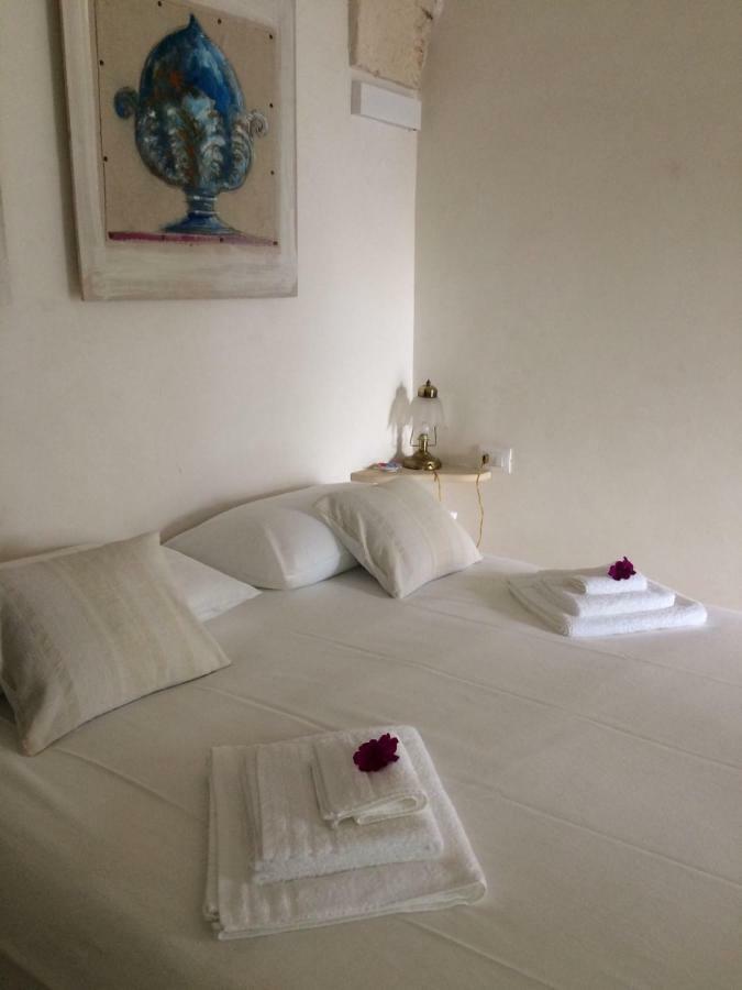 Casa Adele - Dimora Del 1700 Nel Centro Storico Bed & Breakfast Martina Franca Exterior photo